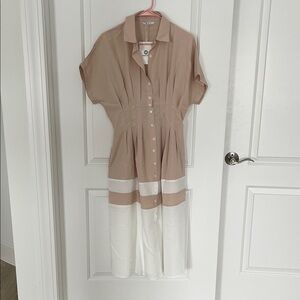 Elegant Two-Tone Button-Up Dress